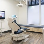 Oral surgery treatment room